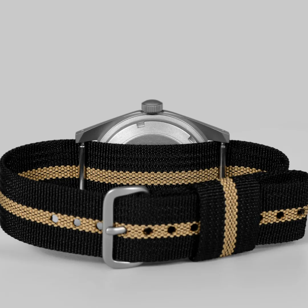 RDUNAE 2025 Neue Herren-Quarzuhr MIYOTA Super 2035 RA04 35 mm Militärisch Wasserdicht Leuchtend Edelstahl Reloj Hombre