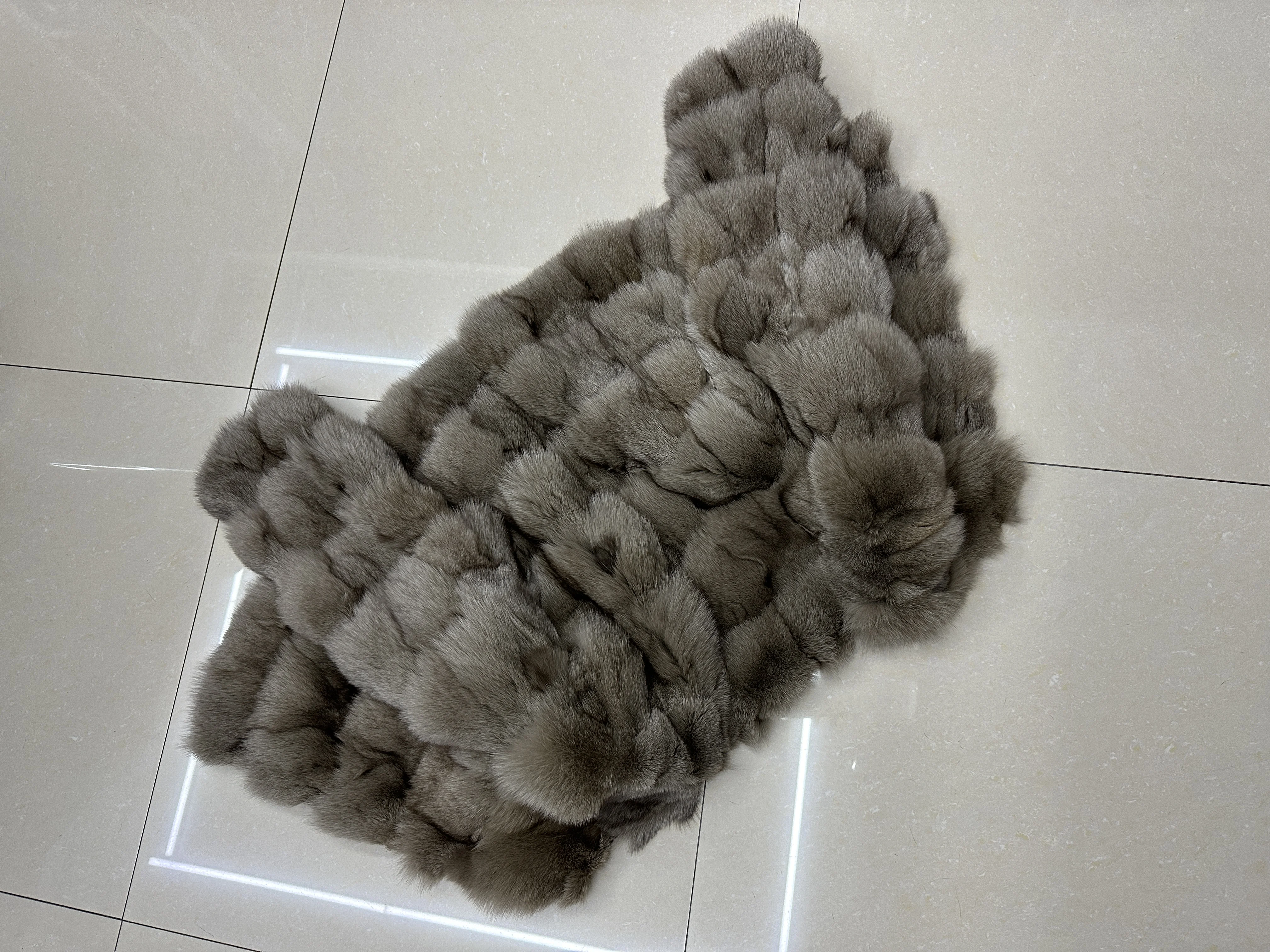 50CM Natural Real Fox Fur CoatWomen Winter natural fur Vest Jacket Fashion silm Outwear Real Fox Fur Vest Coat Fox