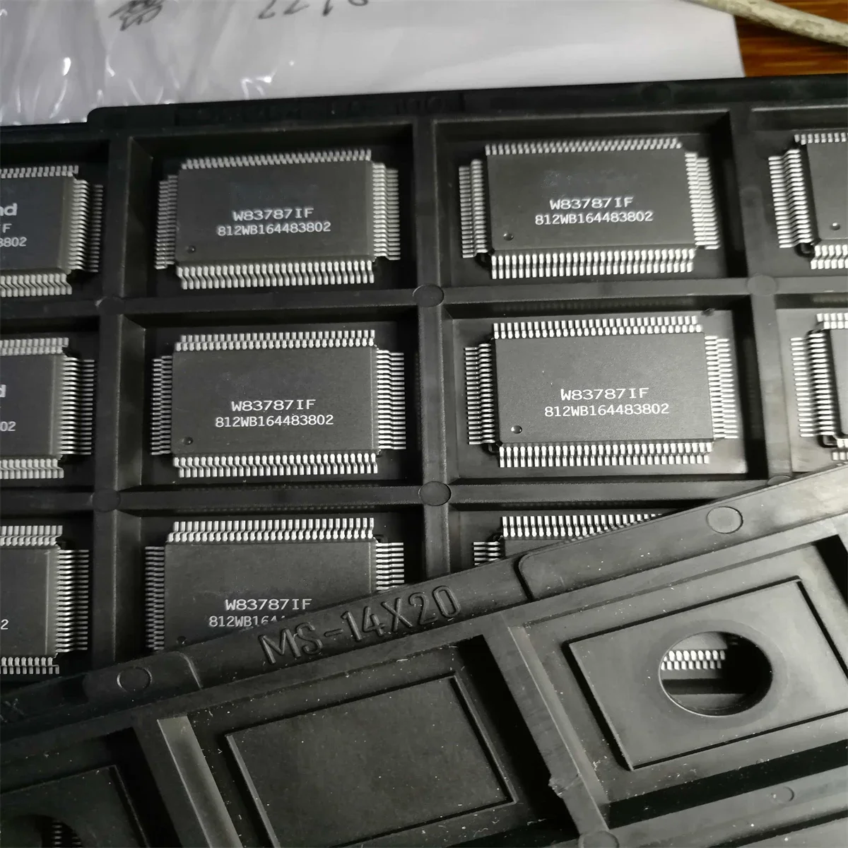 

W83787IF WP90229L4 WT62P1 XC1765DPC XR1072CP XR2209CP Микросхема