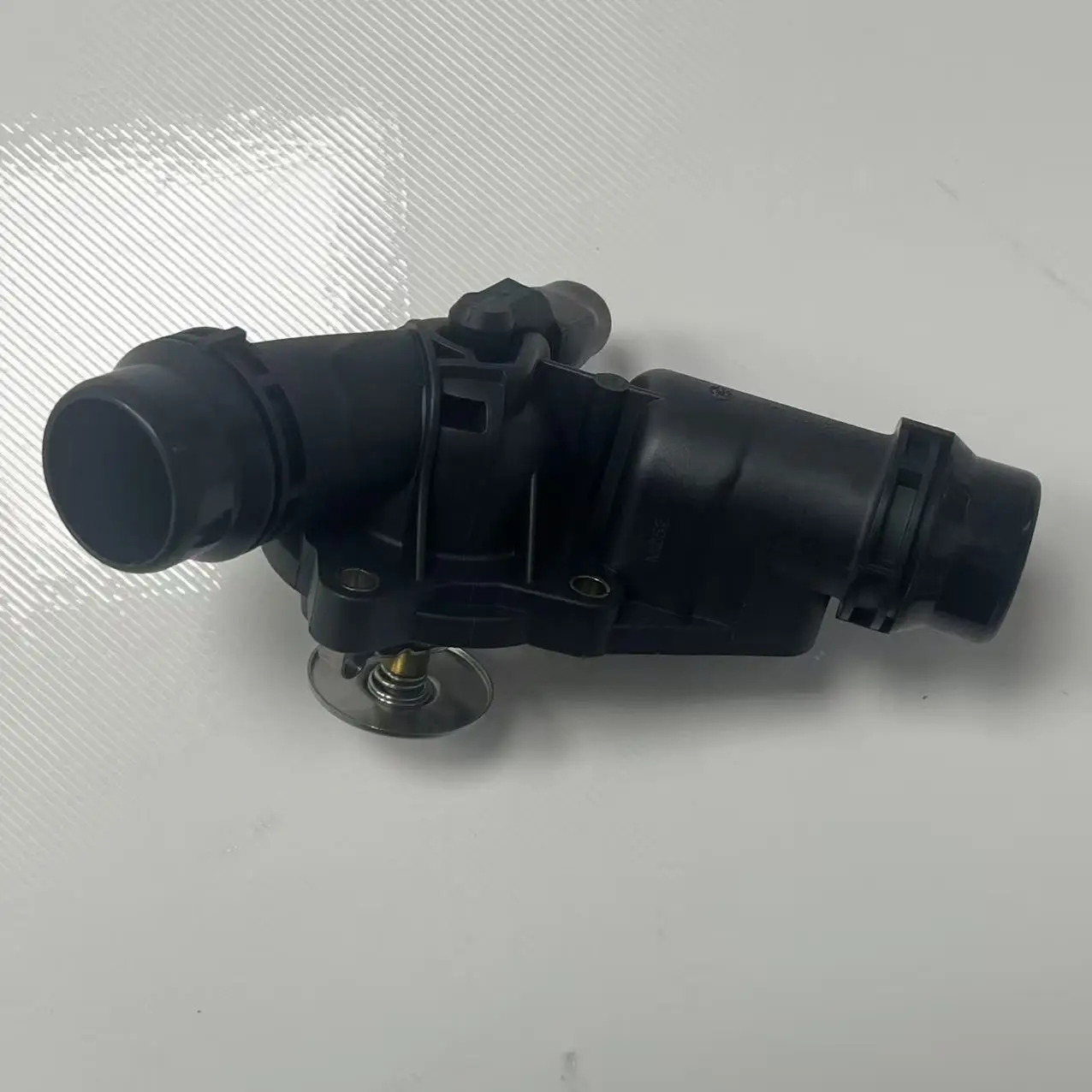 11531437040 Engine Cooling Thermostat Housing Coolant Water Pump For BMW 323 i 325 xi 330 Ci 523 i  3.0i 11531436823