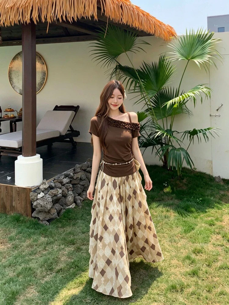 

Summer Fashion Women's Plaid Dress And T-shirt Set High Waist Midi Skirt Short Sleeve Casual Outfit Two Piece Ensemble