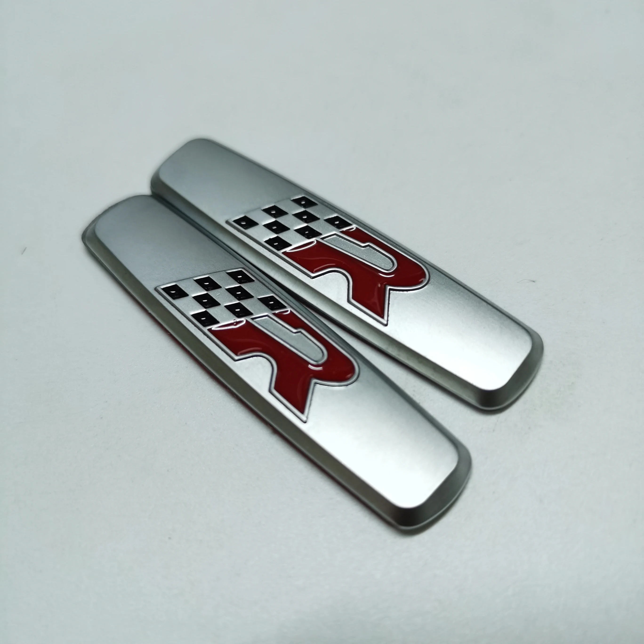 2pcs/lot R Emblem For SEAT Sticker CUPRA Interior Sticker Car Badge Sticker for SEAT Leon Ibiza Arona Altea Ateca FIAT 500X 500