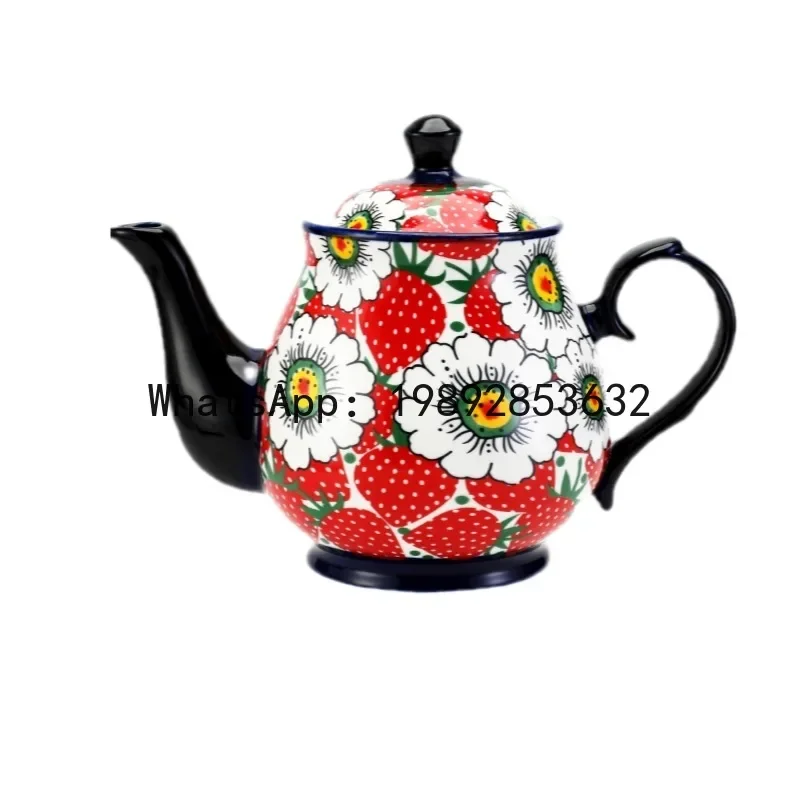 b153Colorful strawberry ceramic tableware including rice bowls, salad bowls, teapots, shallow plates, face bowls