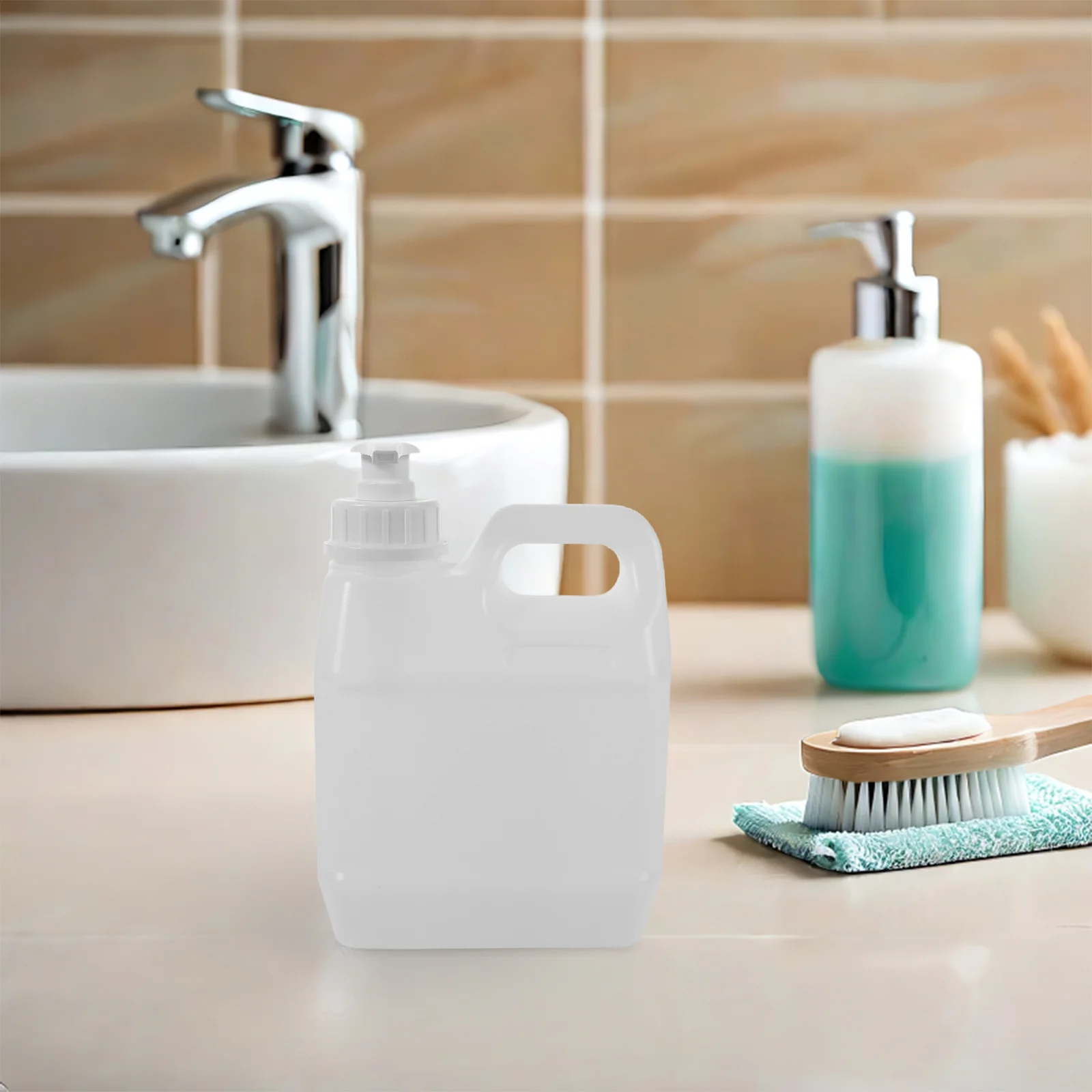 ขวดปั๊มพลาสติกขนาด 1 ลิตร 2 ชิ้น สำหรับเติมแชมพู ครีมอาบน้ำ โลชั่น ทนทาน ป้องกันการรั่วซึม ขวดใส สำหรับเจลอาบน้ำ