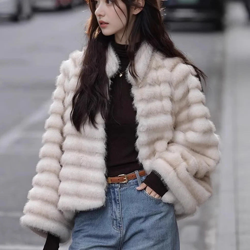 

Women Faux Fur Short Coats Jackets Y2k Streetwear Stand Collar Coat Thick Warm Jacket Elegant Work Outerwear Autumn Winter