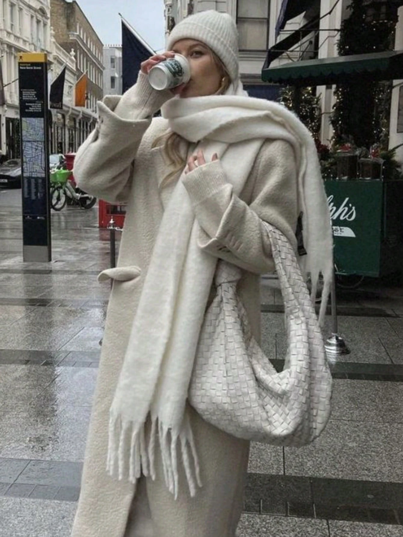 Winter Scarf Women Luxury Autumn Winter Cashmere Scarf Thickened Warm Shawl Classic Tassels Fluffy Scarf Solid Color Soft Shawl