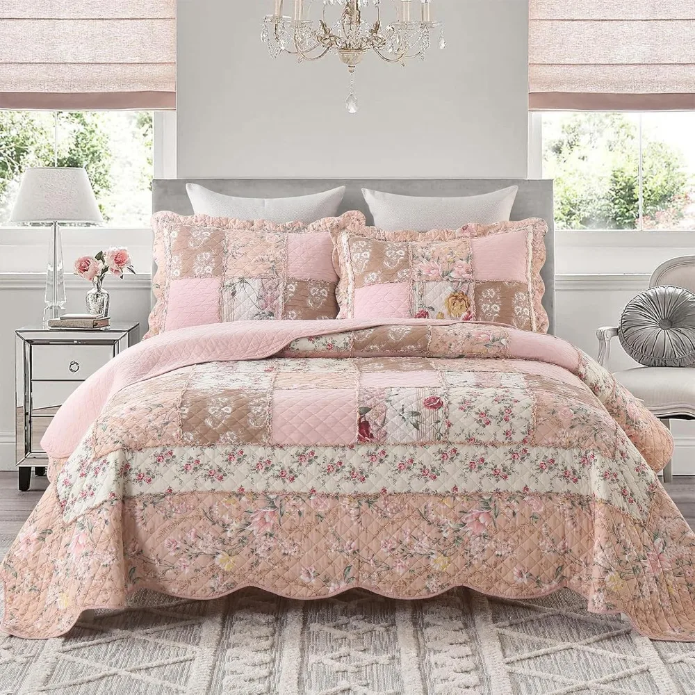 

Yvooxny Quilts King Size Patchwork Pink Floral Quilt Set Vintage Shabby Chic Botanical Floral Quilted Bedspread 3-Piece Quilt