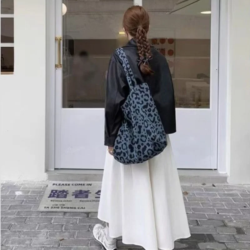 

Модная женская сумка с леопардовым принтом — синтетическая сумка через плечо большой вместимости с застежкой-молнией, коричневый и черный дизайн,