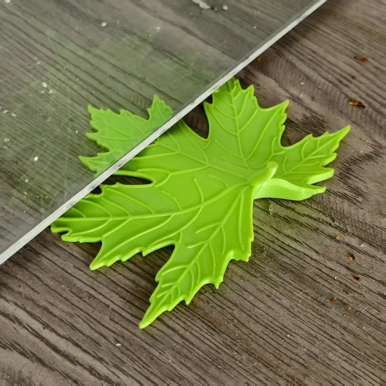3D Printed Maple Leaf Door Stop Realistic Leaf Design Holder To Prevent Slamming Heavy Duty Non-Slip Door Wedge Home Decor