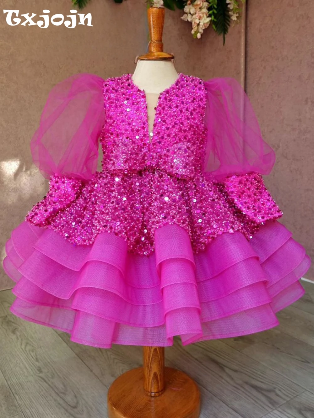 

2025 Luxury Rose red Sequined Beads Child Princess Gown Fashionable Girls Puff Sleeve Tiered Prom Dress For Stage Performance