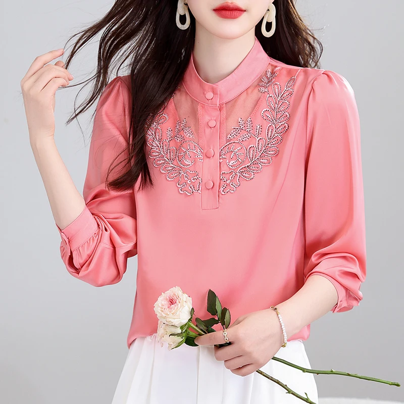 

Новая женская атласная блузка с длинным рукавом и воротником-стойкой, офисный топ, элегантная модная рубашка с бриллиантовым декором, коллекция Весна 2026