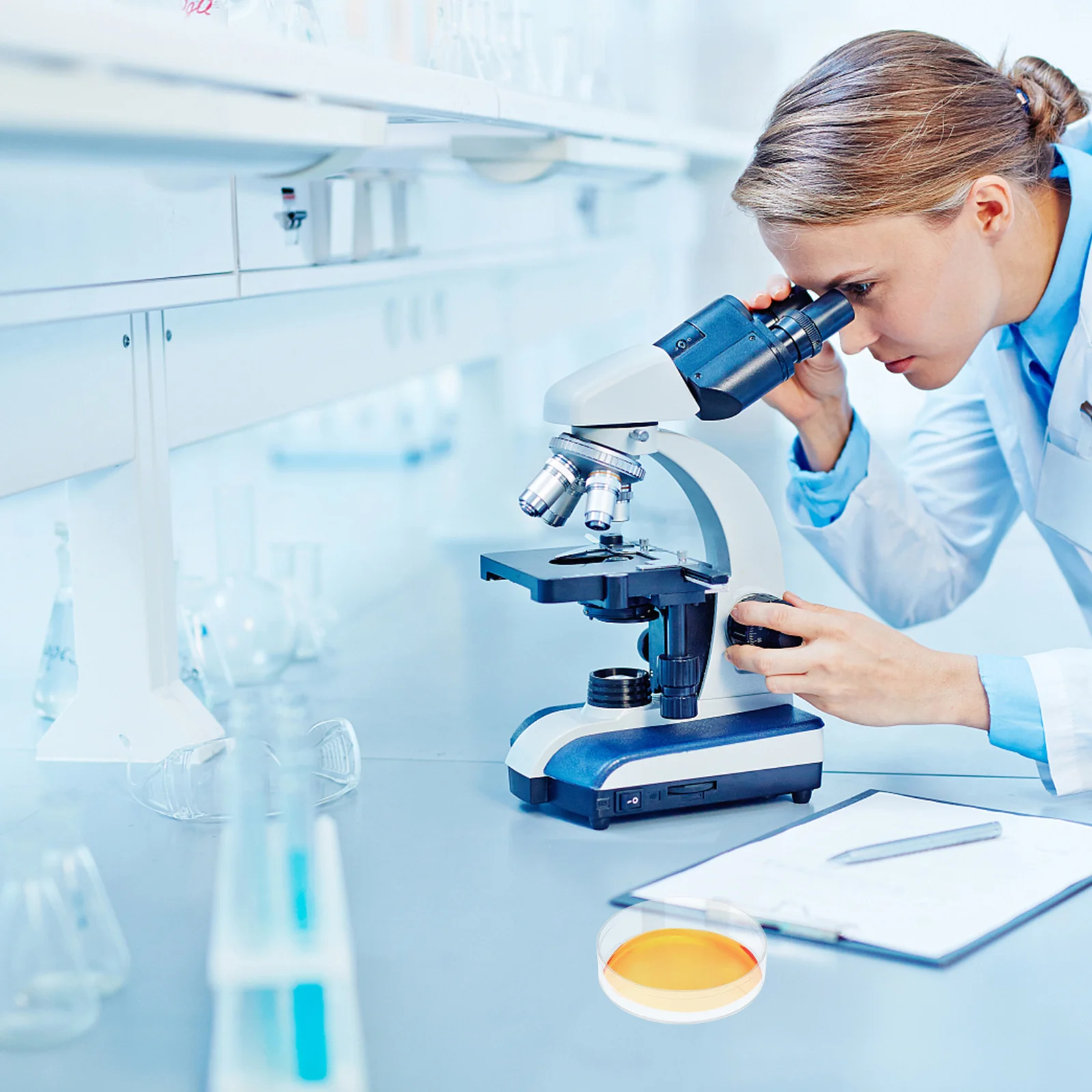 

30 шт. пластиковых чашек Петри для научных экспериментов, лабораторные принадлежности с прозрачной крышкой, устойчивые к нагреву и коррозии