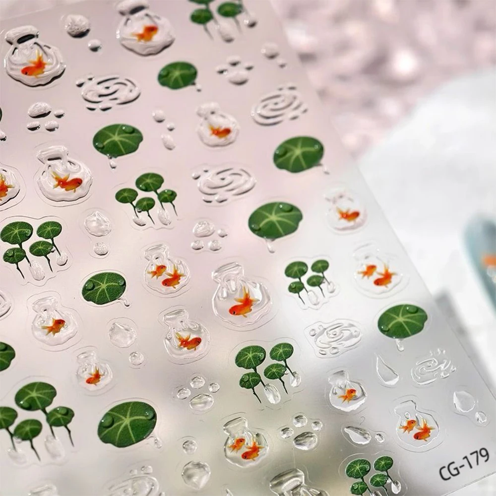 5D Gelatina Foglia di loto Goccioline d'acqua Adesivi per unghie pesci rossi Stagno estivo Serbatoio Koi Pesce Decalcomanie per unghie Adesivo per manicure autoadesivo 1