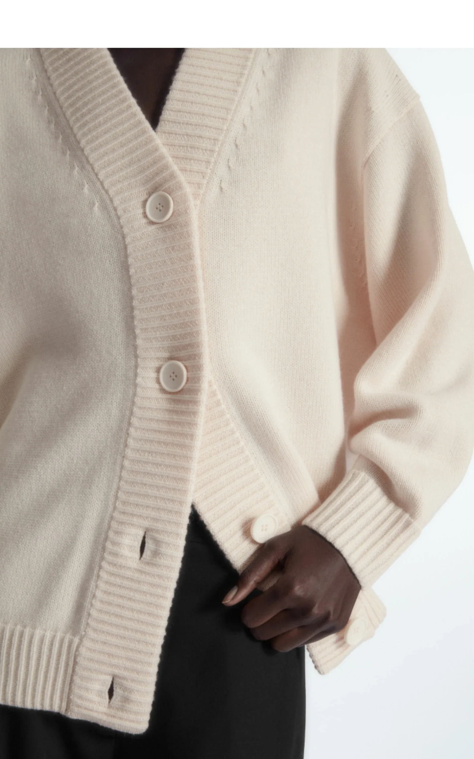 Ethereal Costume 2025 YAZHIMEI winter new style of Women's casual Loose-fitting V-neck wool blend ribbed knitted cardigan