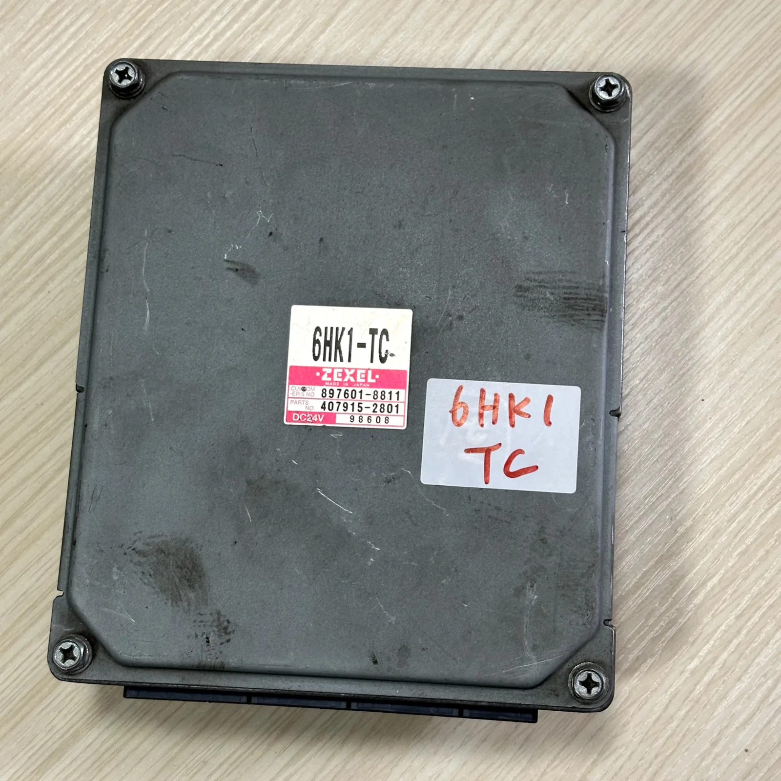 

FOR ISUZU TRUCK 6HK1 6HK1-TC ENGINE ECM ECU USED 897601-8811 407915-2801