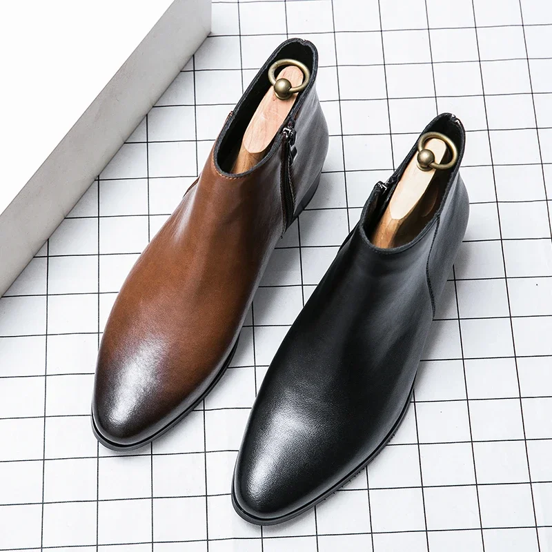 Klassische schwarze Leder-Stiefeletten für Herren und Damen im britischen Stil, Chelsea-Stiefel mit spitzer Zehenpartie, bequeme High-Top-Schuhe – Detail 4