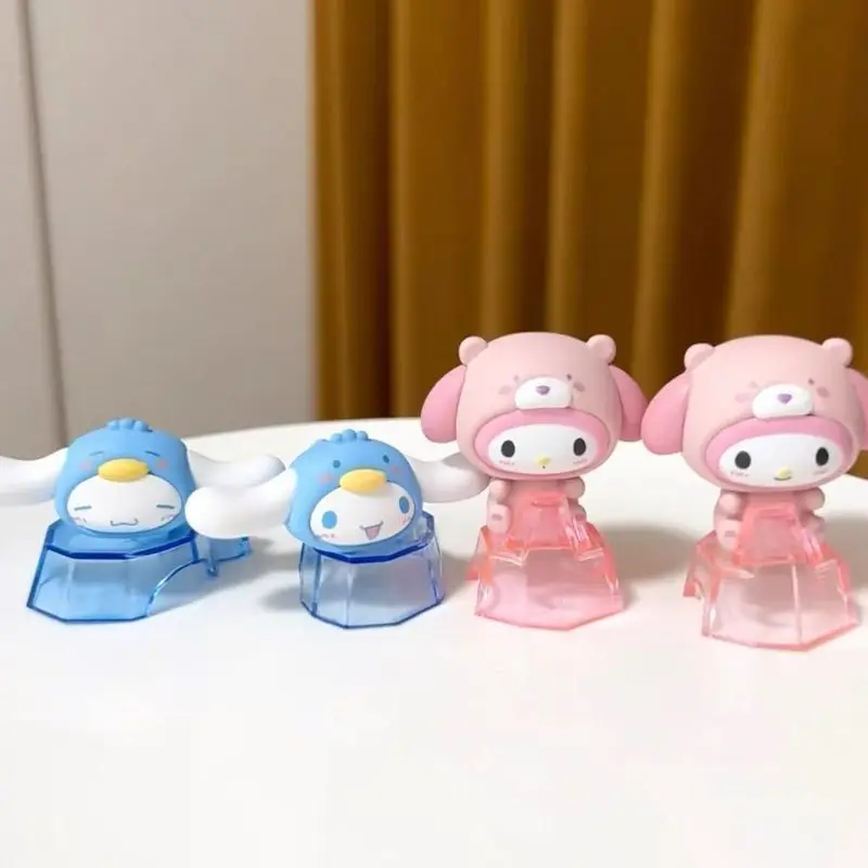 

Sanriose Family Animal Themed Decorative Figurines Pochaccose Kuromis Melodys Mini Blind Box Model Collectible Desktop Ornaments