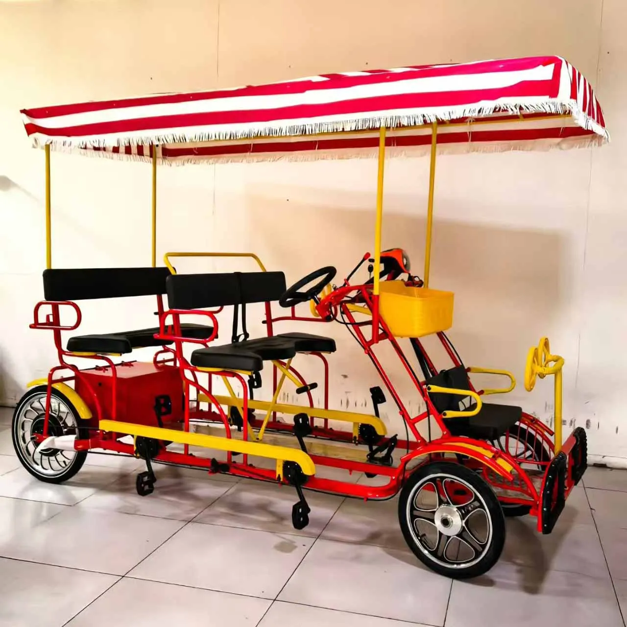 Park Sightseeing Multiplayer Ride Family Quad Pedal Bike Fun Surrey Bike Quad Seat Twin Bike