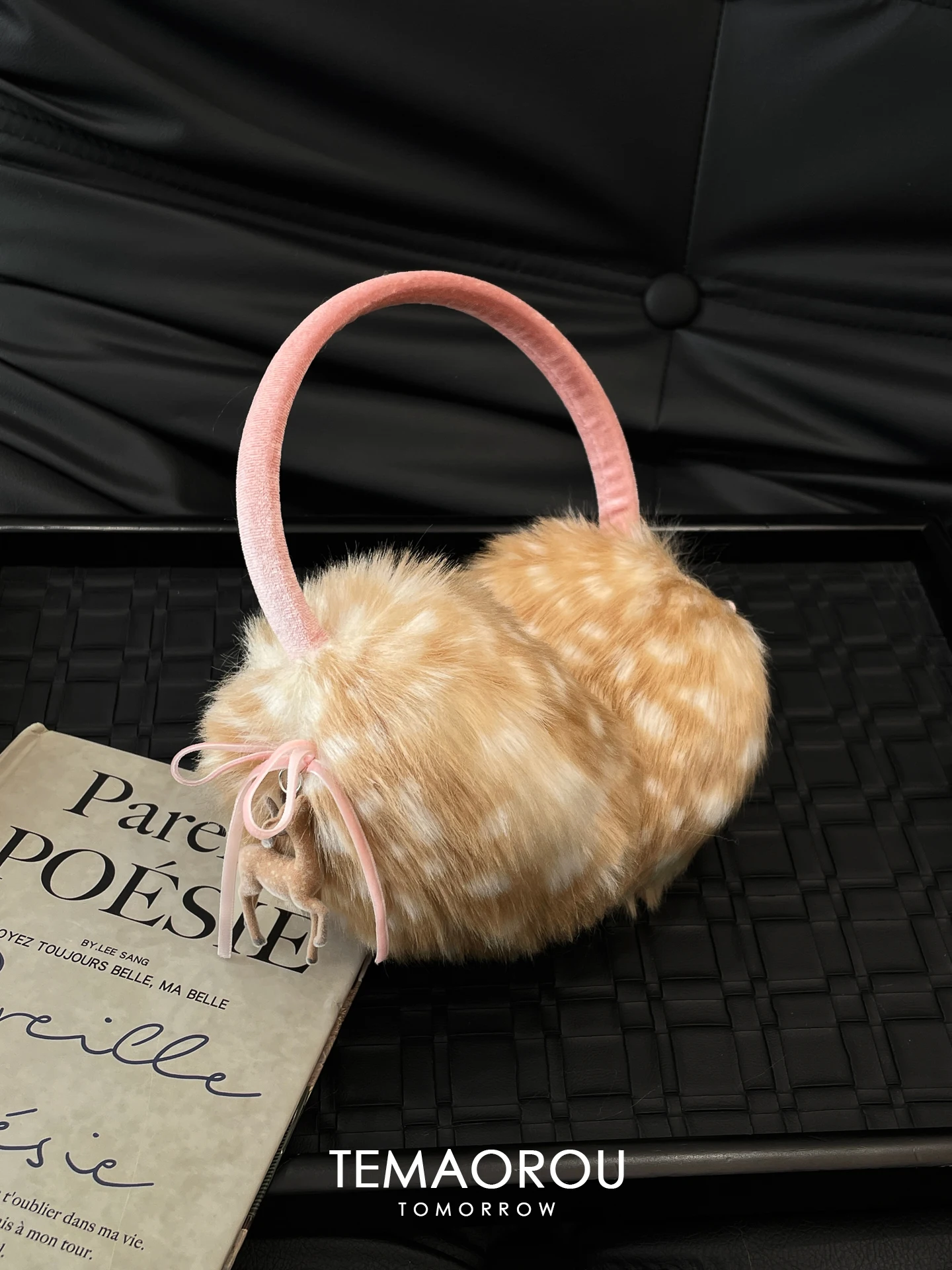 orejeras-de-piel-sintetica-marron-intenso-con-diseno-original-de-ciervo-talla-grande-calidas-para-invierno-para-mujer-est