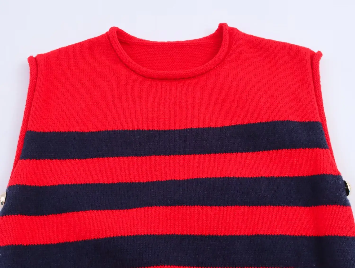 KONDALA Chic 2025 Fashion Women Y2K Casual Knitted Vest Sleeveless Sweater Pullover Striped Buttons Vest Elegant Female Sweater
