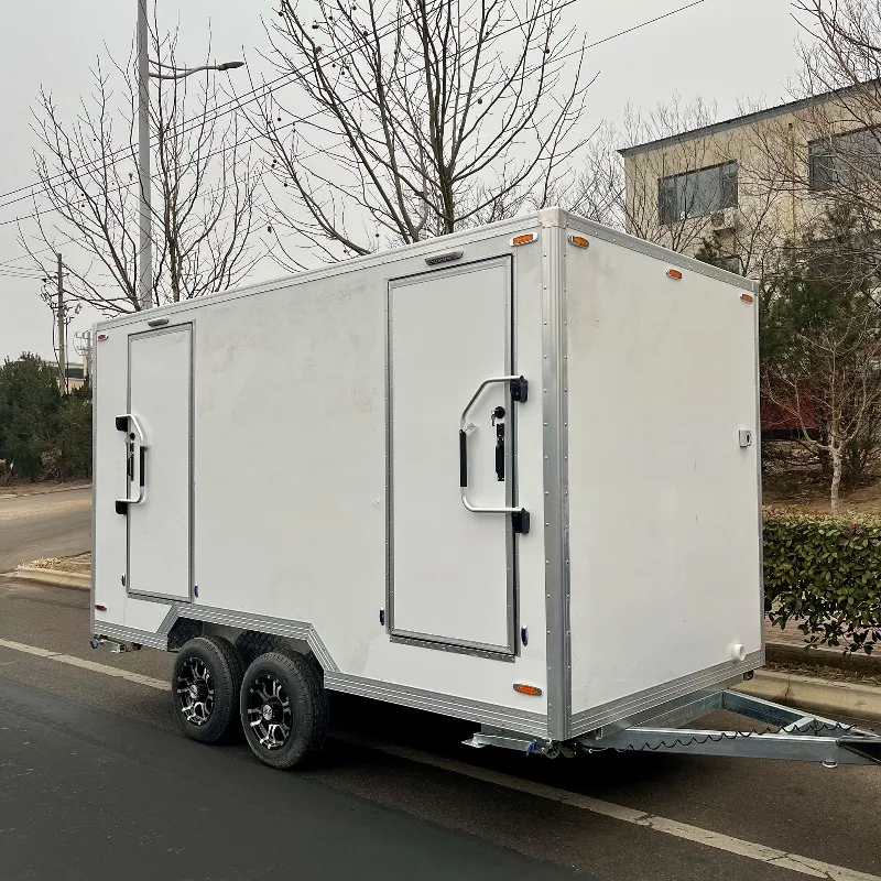 Customized High ROI Rental 2 Rooms Mobile Toilet Trailer Portable Restroom With Ceramic Flush For VIP Outdoor Party Events