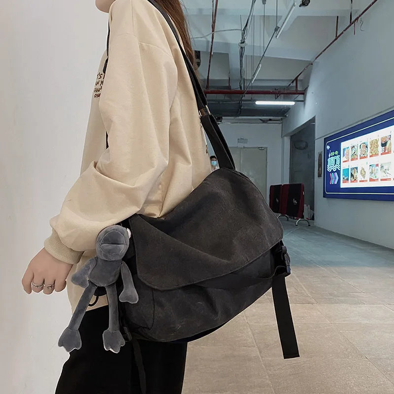 Solid Color Canvas Bag Japanese Harajuku Youth Messenger Bag Casual Men Shoulder Bags Crossbody Bags for Women Student Schoolbag