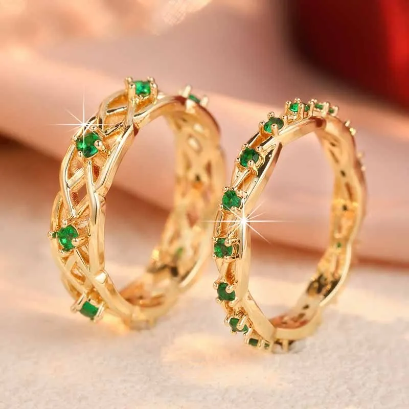 2-teiliges Set Exquisiter Luxus-Ringe mit Gewebemuster und Grünem Zirkon für Damen, Mehrschichtiger Vintage-Ring, Eleganter Bankett-Schmuck