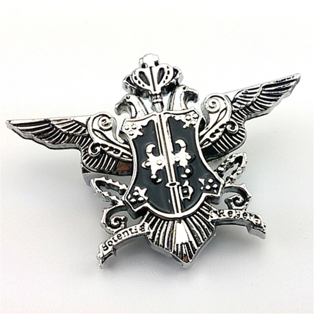 Anime Eagle Logo Broches, Sebastian Michaeli Ciel Phantomhive Violin Pin, PmotBag Accessrespiration, Figure Toys Gift