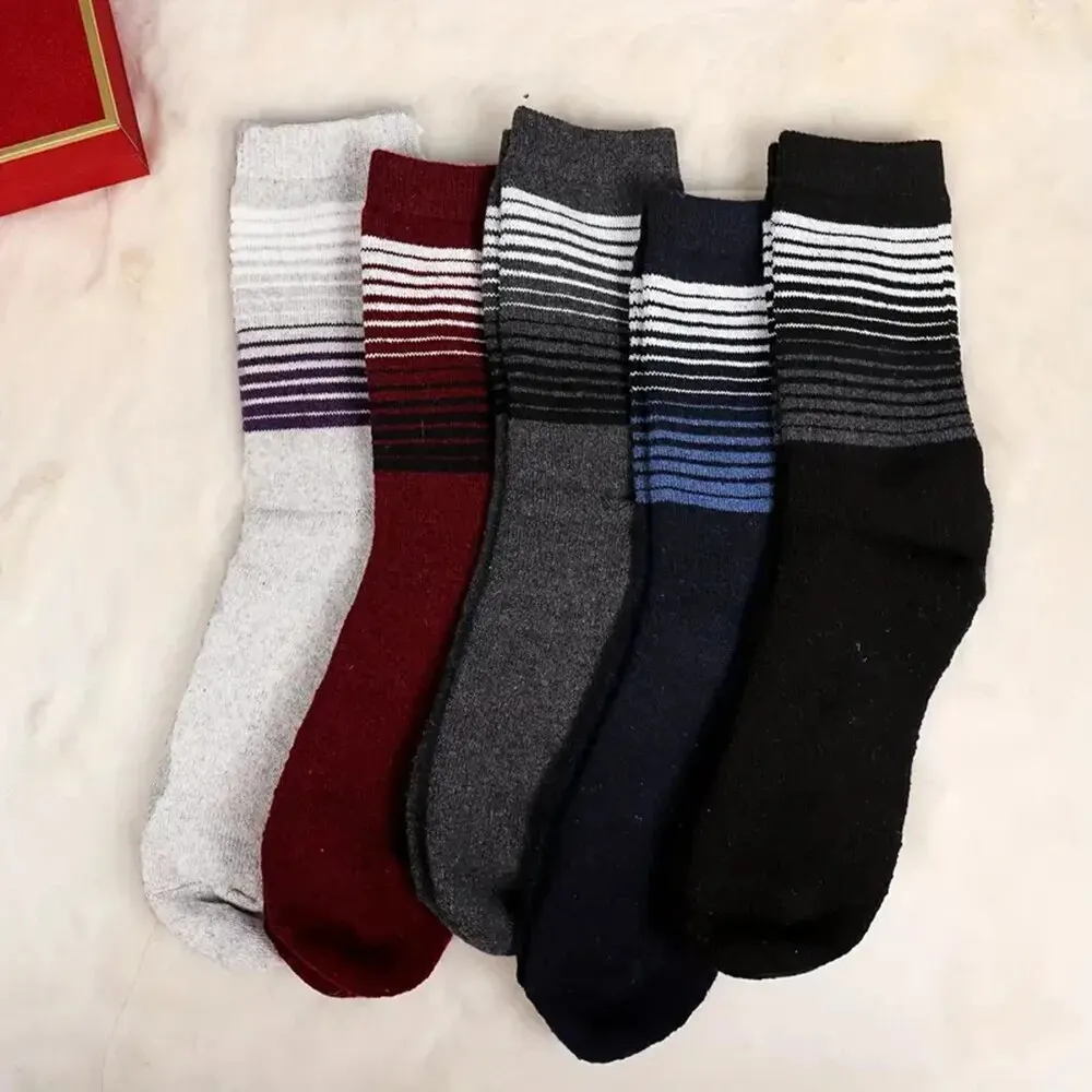 5 Pairs Men\'s Fashionable Striped Pattern Wool Socks Warm Winter Mid Length Socks Thickening Soft Cold-resistant Men Boots Socks