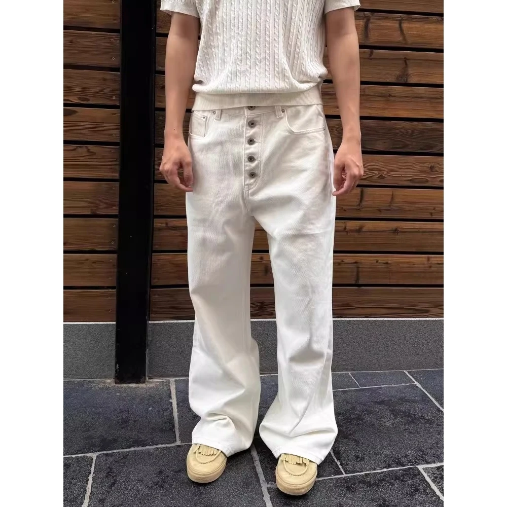 

Loose Fit Men's Denim Jeans White Button Design Classic Cleanfit Versatile Old Money Wide Leg Long Pants mid Waist Zipper