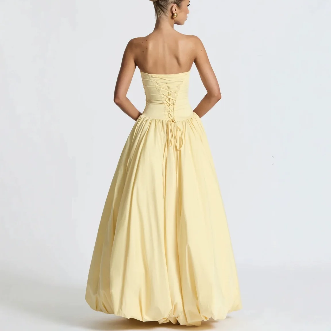 2025, Sommer Neue Damenmode, trägerlos, geteilte Krawatte, einfarbig, elegantes Modekleid