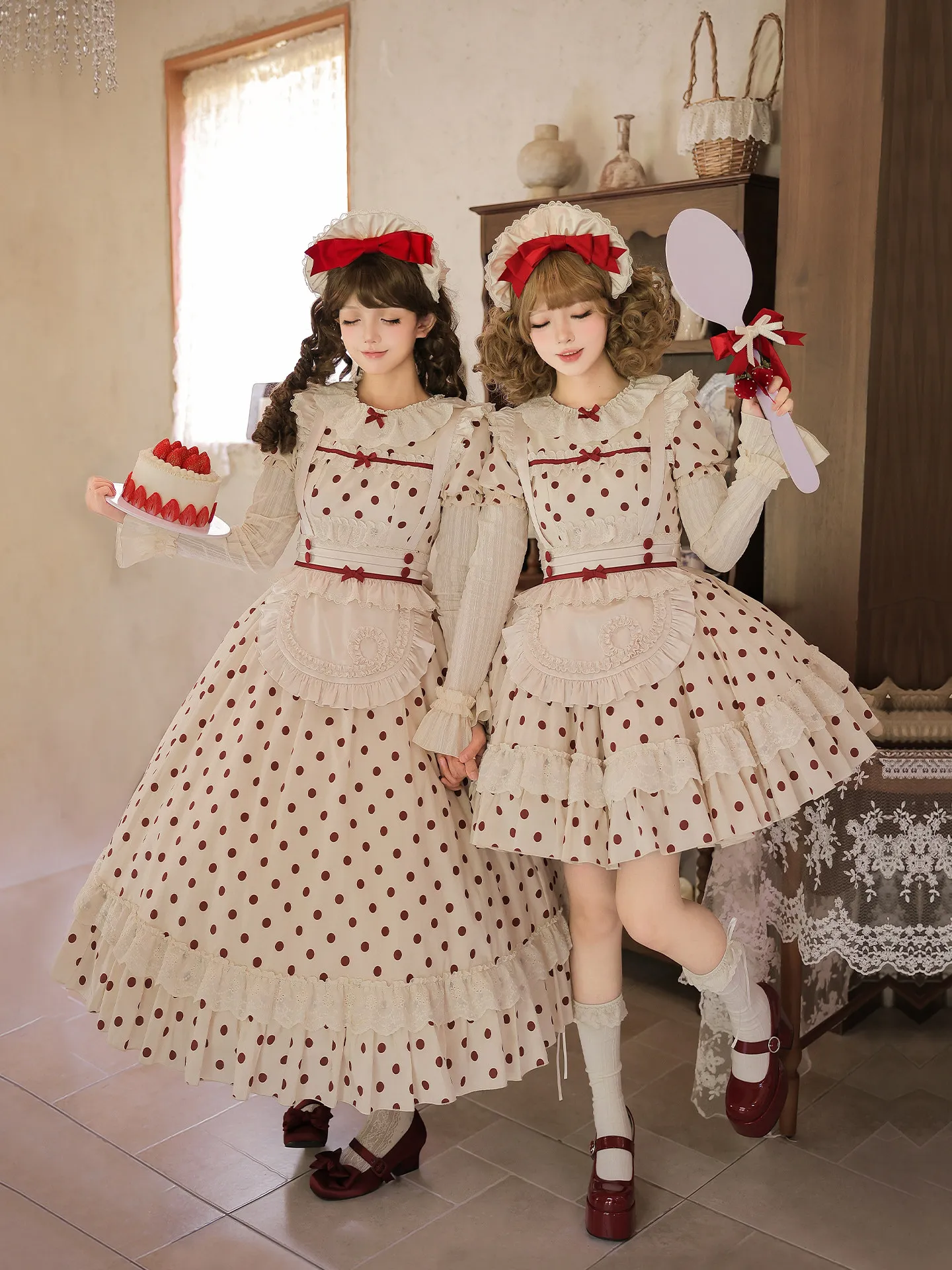 Sweet Lolita Op Dress Polka Dot Print Cotton Ruffle Lace Bow Vintage Doll Style Long Sleeve Women Party Jsk Costume