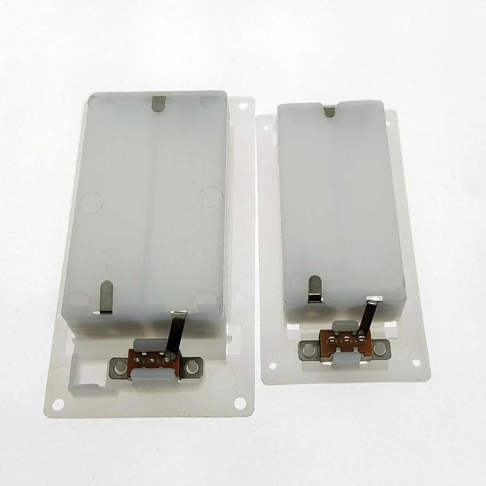 White Color 2xAA/2xAAA Battery Box/Case 3V Flip Cover Battery Holder With Cover And Switch