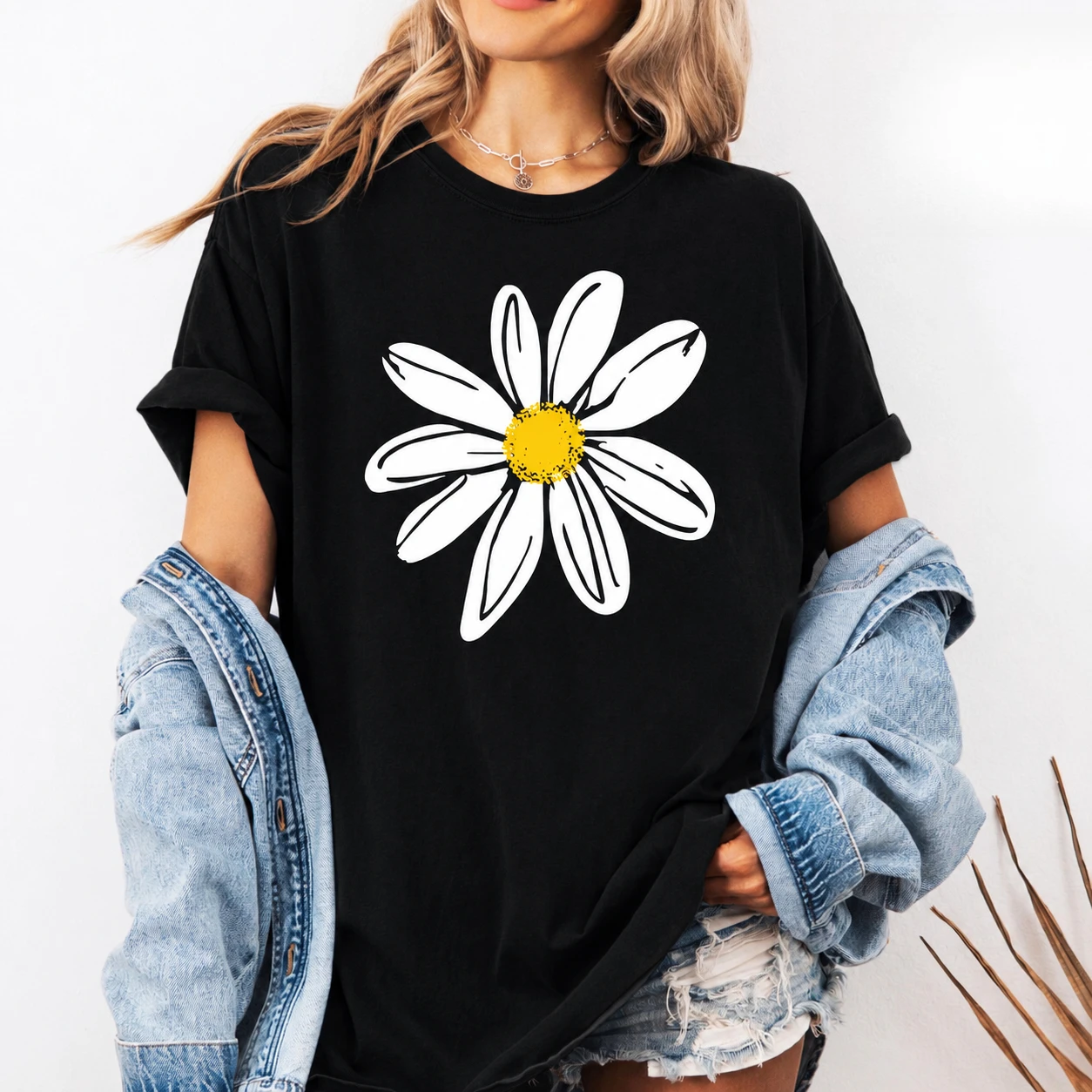 Daisy T-Shirt, Daisy Flower T Shirt Summer Shirt Floral T-Shirt Gift for Woman's and Men's Daisy Lover Gift Daily Casual Shirt