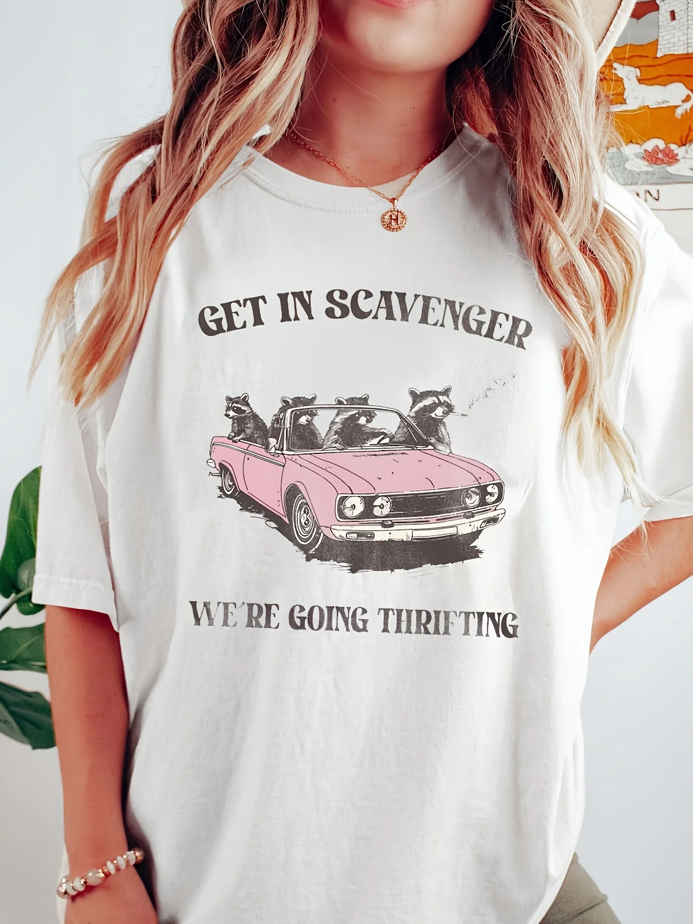 T-Shirt Vintage imprimé raton laveur pour femmes, haut décontracté à manches courtes et col rond, mélange de Polyester tricoté coupe ample, printemps/été