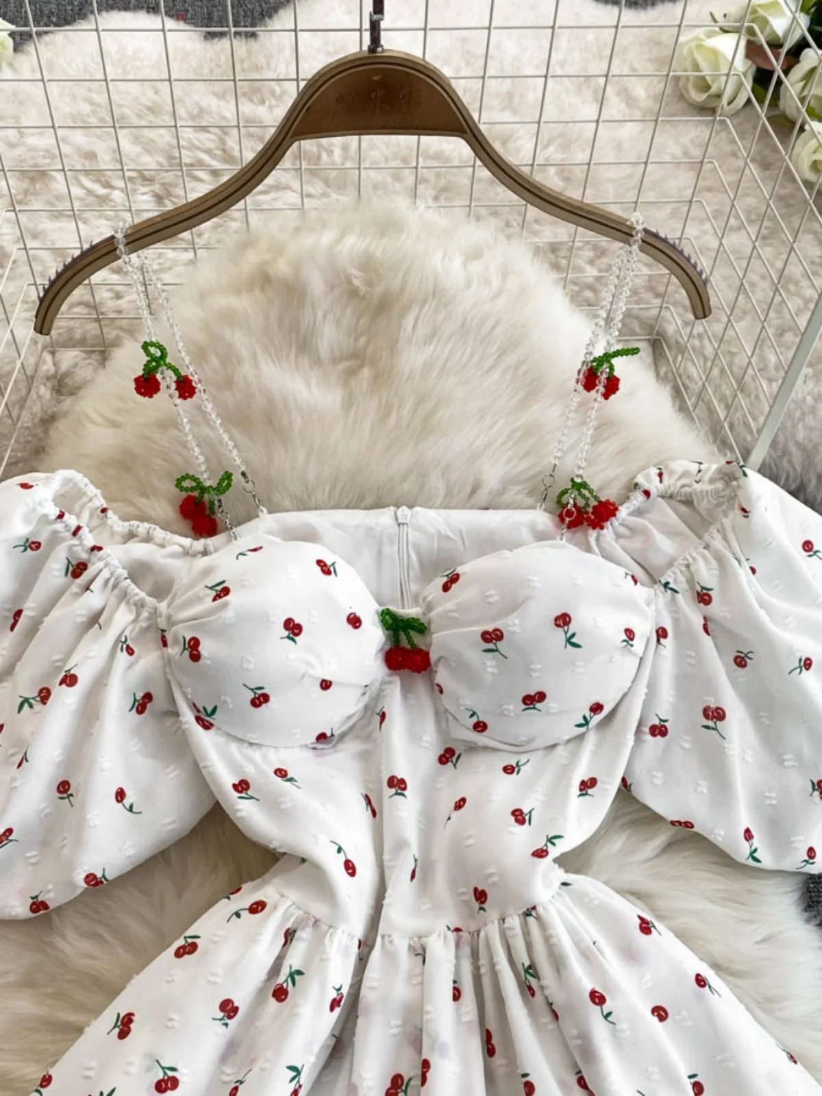 Vestido Curto Off-oulder com Estampa de Cereja para Mulheres, Verão, Cintura Alta, Saia em Camadas, Estilo Coreano, Manga B...