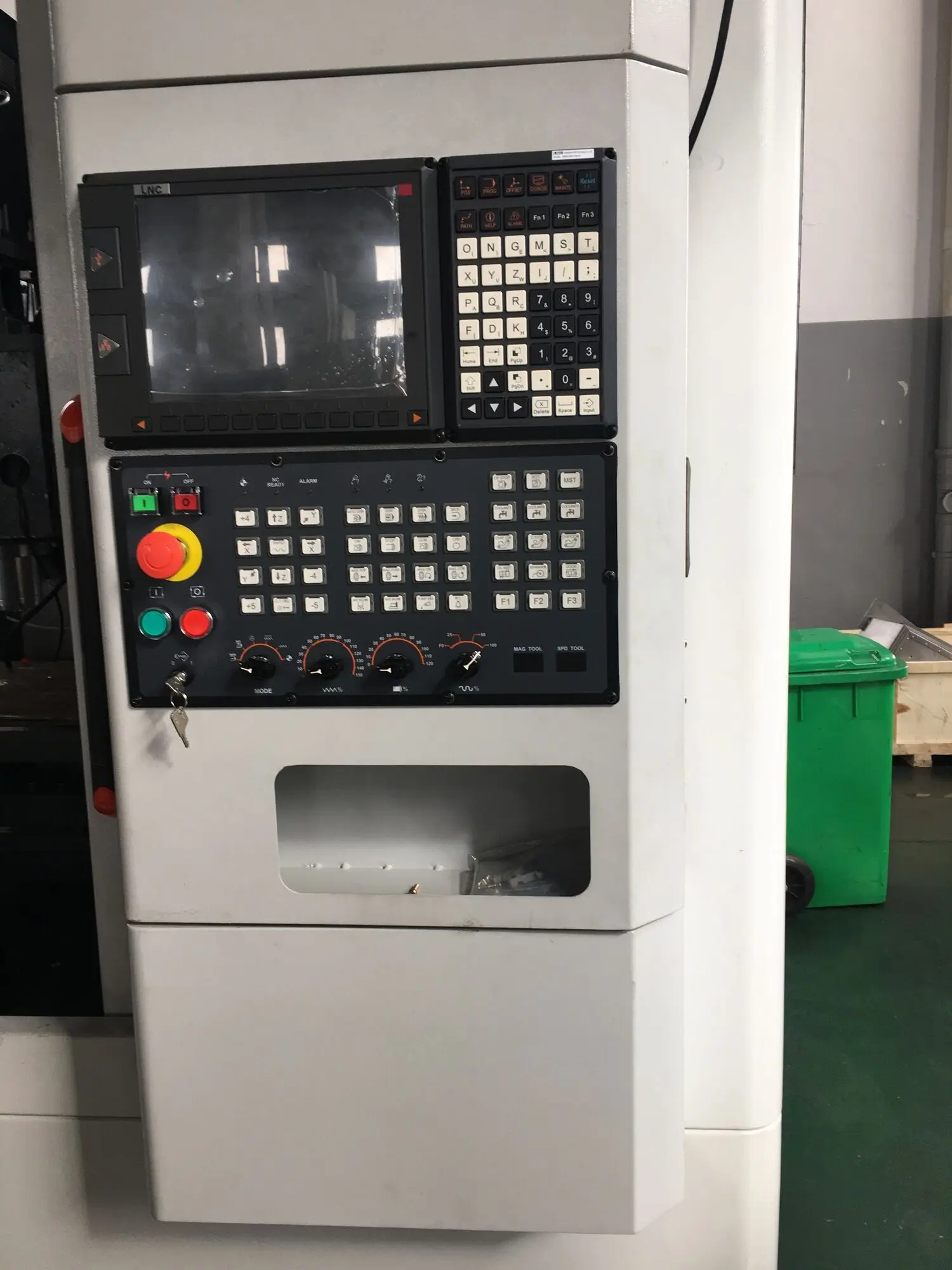 Maxtors Large Size New/Used 3/4/5 Axis Siemens/Fanuc/ 5 Axes Vmc Vertical Cnc Milg Hine Center Metal Hining