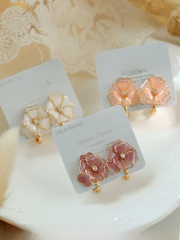 osewaya-japanese-style-floral-clip-on-earrings-light-color-spring-summer-fashion-jewelry-for-girls-no-piercing-required-versa