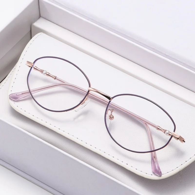 DIEDIESEE Women's New Fashionable Anti Blue Light Reading Glasses For Middle-aged And Elderly Women Oval Reading Glasses 9795