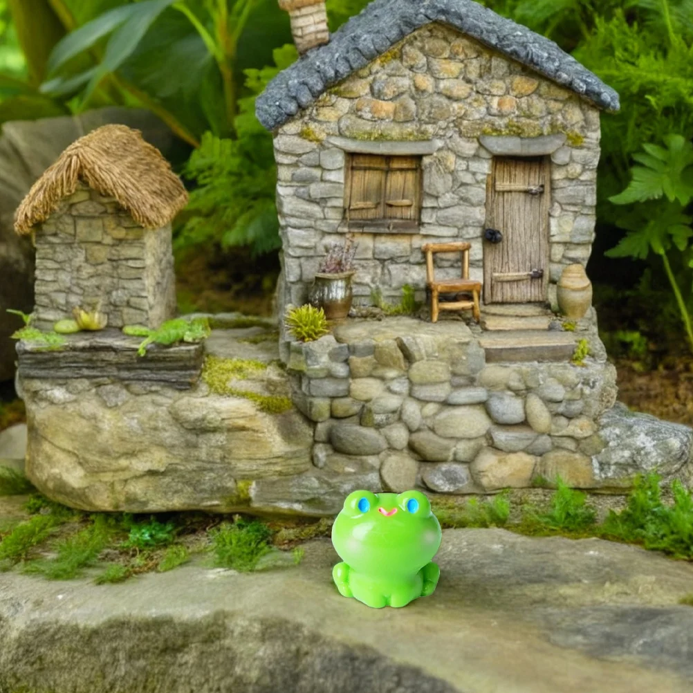 

14Pcs Mini Resin Frogs Green Tiny Animal Statues for Fairy Garden Moss Landscape DIY Craft Home Decor Resin Animal Models