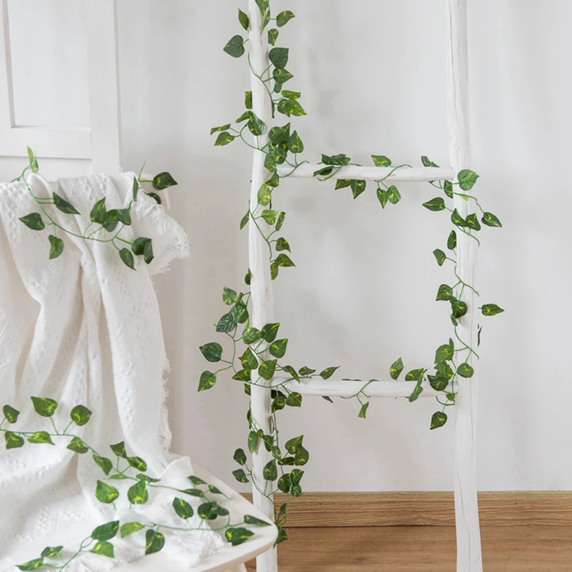 210Cm Artificial Hanging Christmas Garland Plants Vine Leave Green Outdoor for Home Wedding Party Scrapbooking Garden Decoration