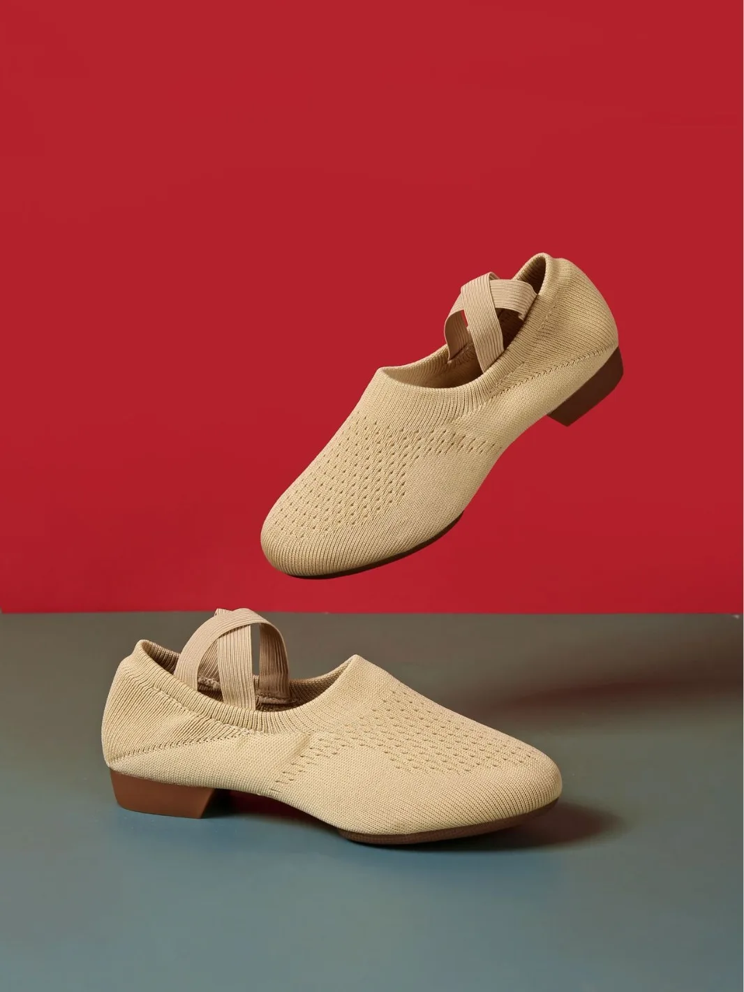 

Women Dance Shoes Knitted Teacher Shoes Soft sole Low Heel Latin Training Shoes Ballet Dance Shoes Jazz Ballroom Sneakers Girls