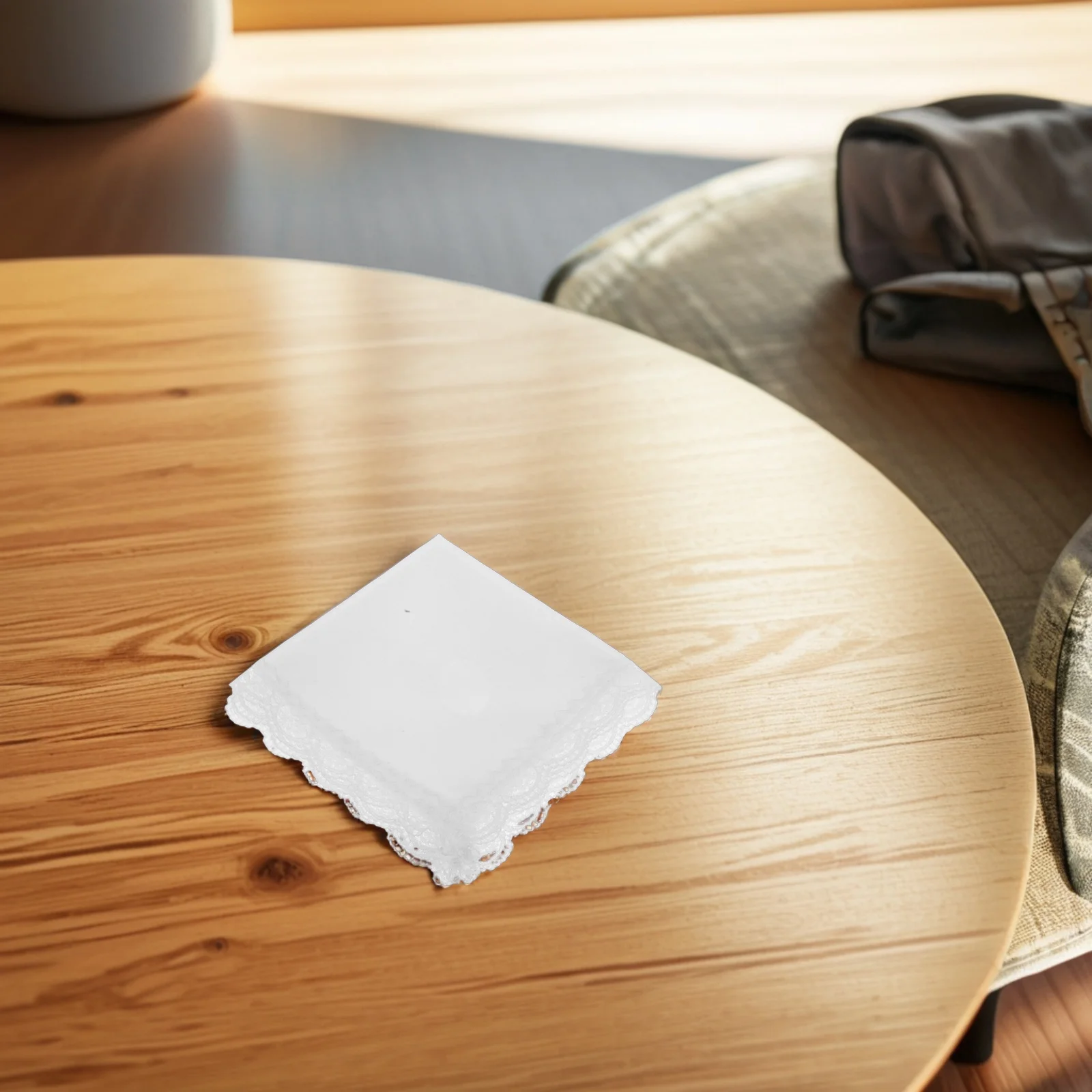 12 قطعة مناديل قطنية مربعة مع حواف من الدانتيل مناديل زفاف ناعمة للسيدات عتيقة ماصة أنيقة صغيرة محمولة #1