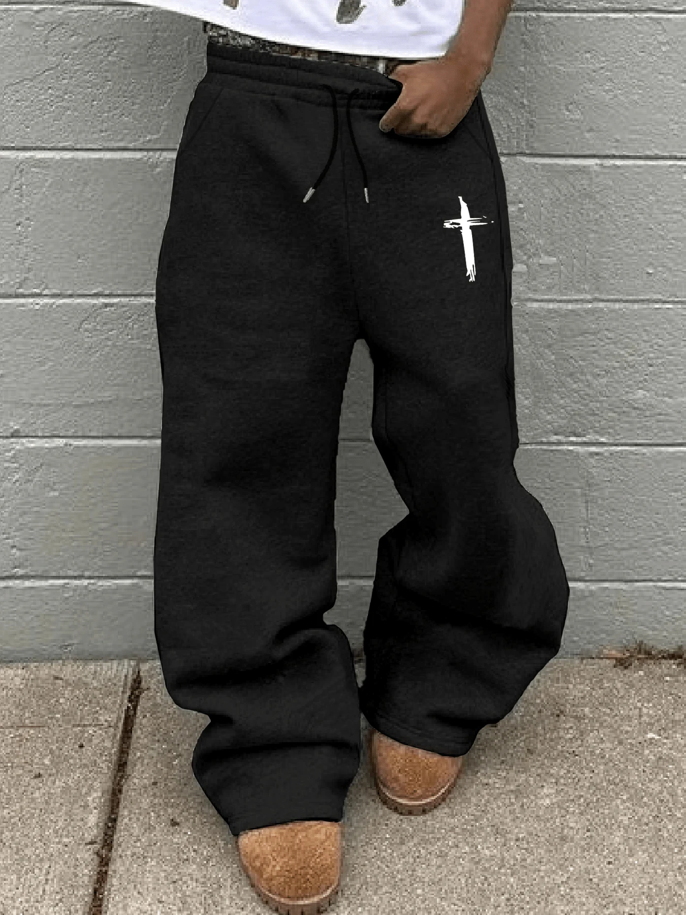 

Cross-print straight-leg sweatpants loose fit unisex street casual style comfortable versatile suitable for all seasons.