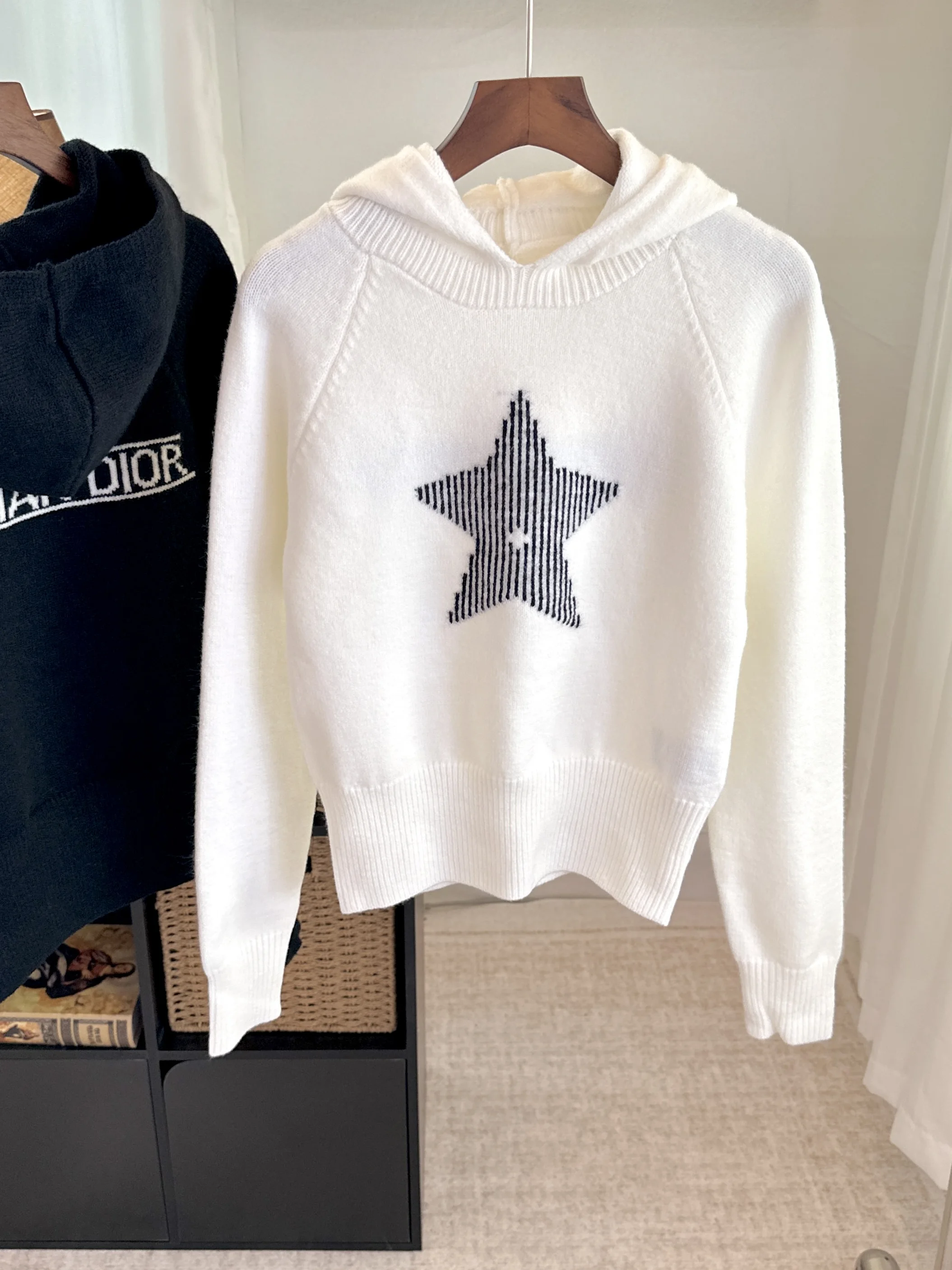 

Элитный женский длинный вязаный свитер-худи Camere, белый, теплый, для зимы, повседневный стиль, приталенный крой