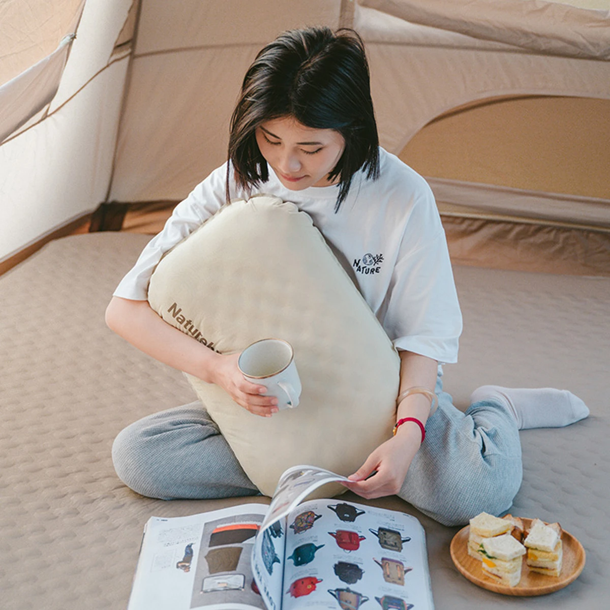 Naturehike Yugu 2-In-1 Sponge Pillow Camping Travel Ultralight Portable 3D Neck Rest Silent Inflatable Air Pillows CNK2300DZ024