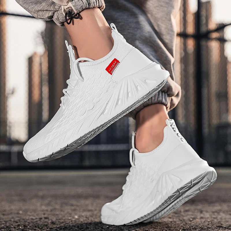 

Men's Breathable Running Shoes Mesh Upper Casual Sports Sneakers Comfortable Fish Scale Blade Spring Summer Trendy Large Size