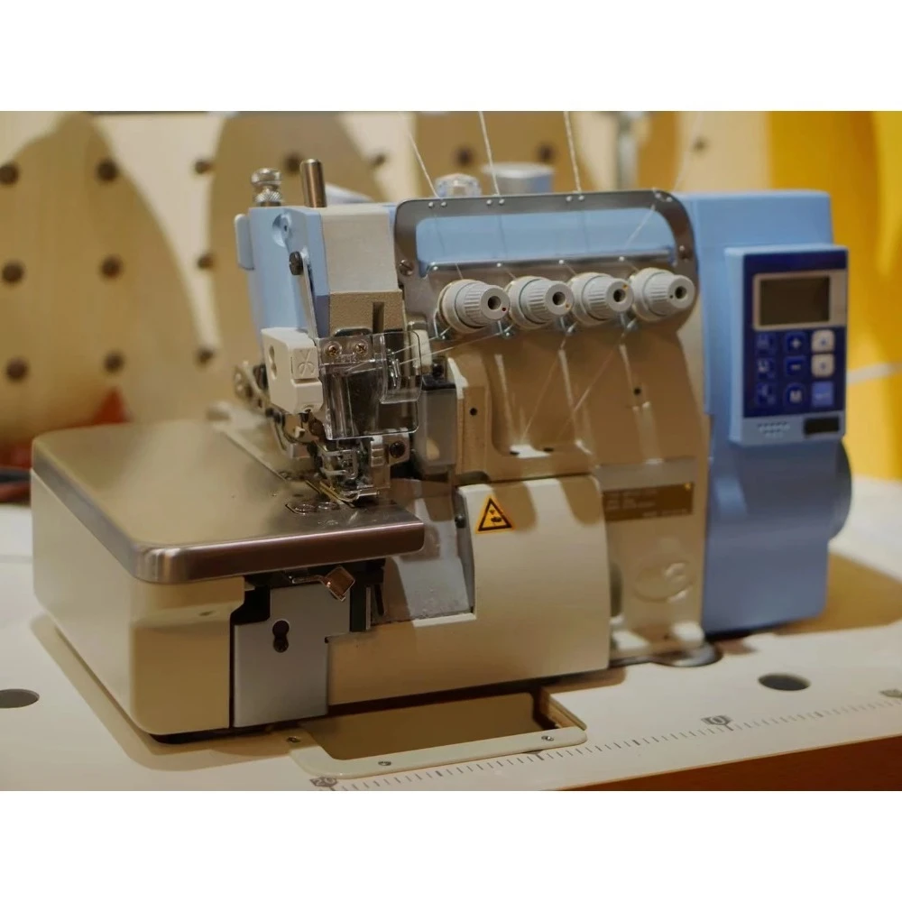 Copy Machine Four-thread Overlock Sewing Machine Close Copy