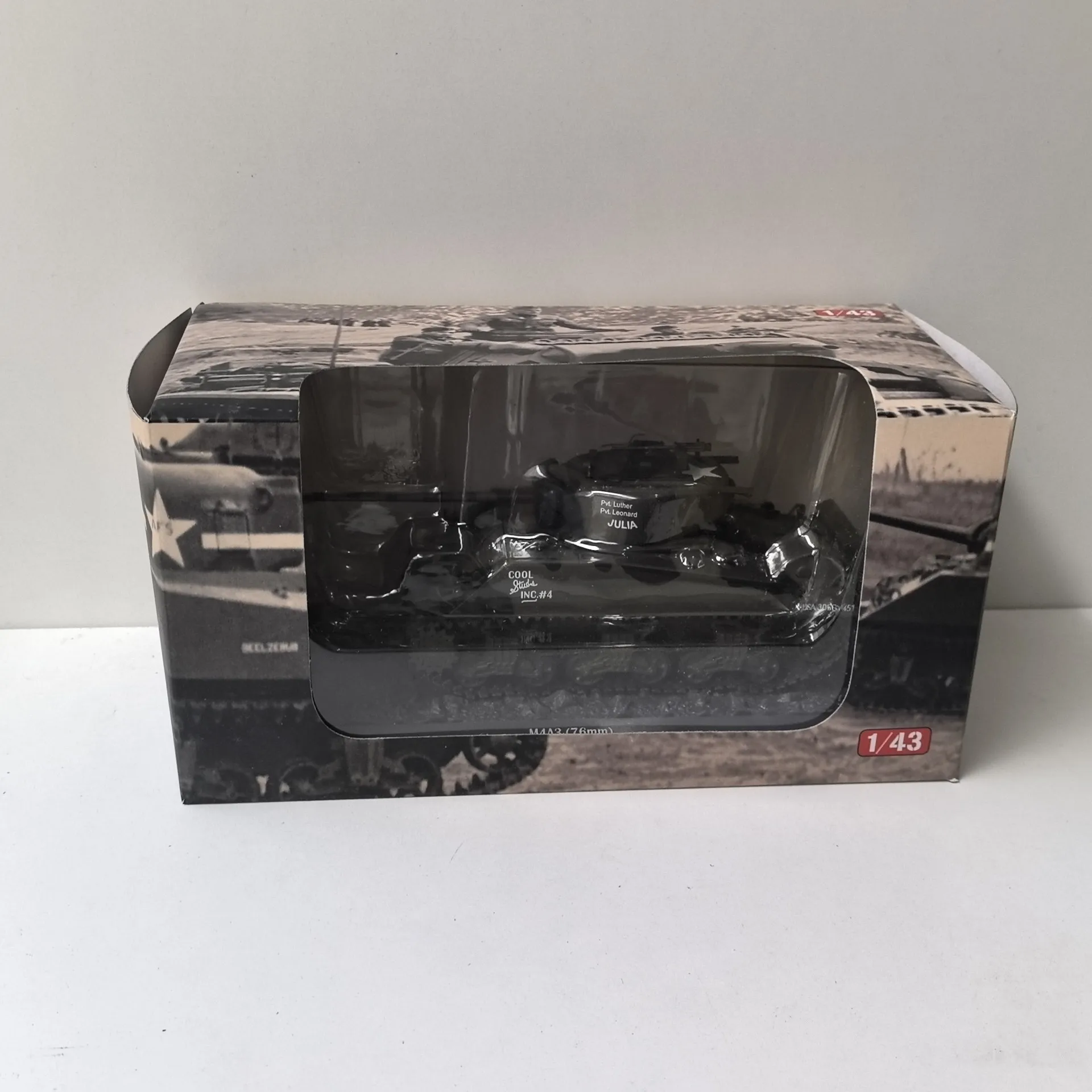 

Литой под давлением IXO масштаб 1/43 M4A3 76 мм 1944 модель танка аксессуар из сплава пластиковый сплав модель автомобиля Коллекционная игрушка в подарок сувенир