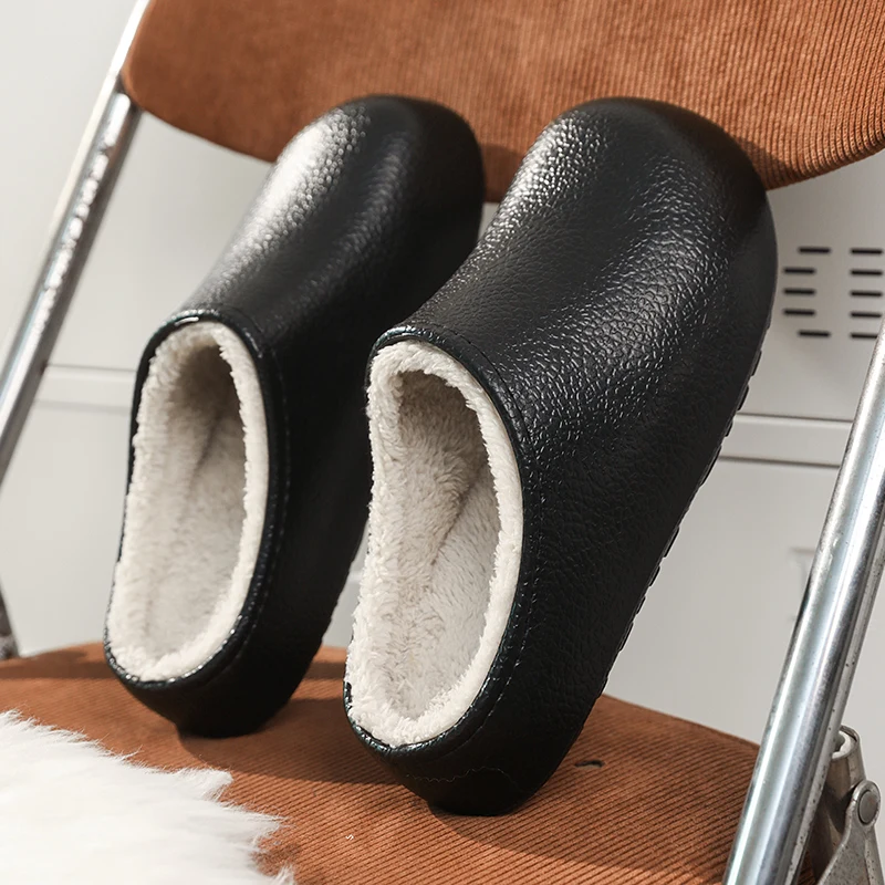 

Men's Slippers for Housewives Anti Slip Waterproof Plush Warm Soft Comfortable Lining Indoor Shoes Comfortable Loafers Loafers